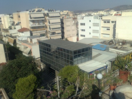 σε κτίρια και ταράτσες